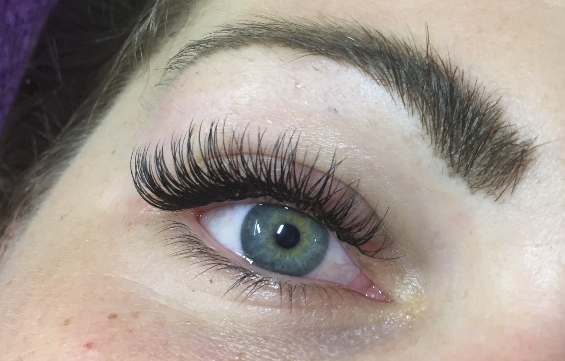 What are hybrid lashes? | Jelenas Beauty Jelenas Beauty